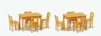 2 Tische, 8 Stühle. Holz